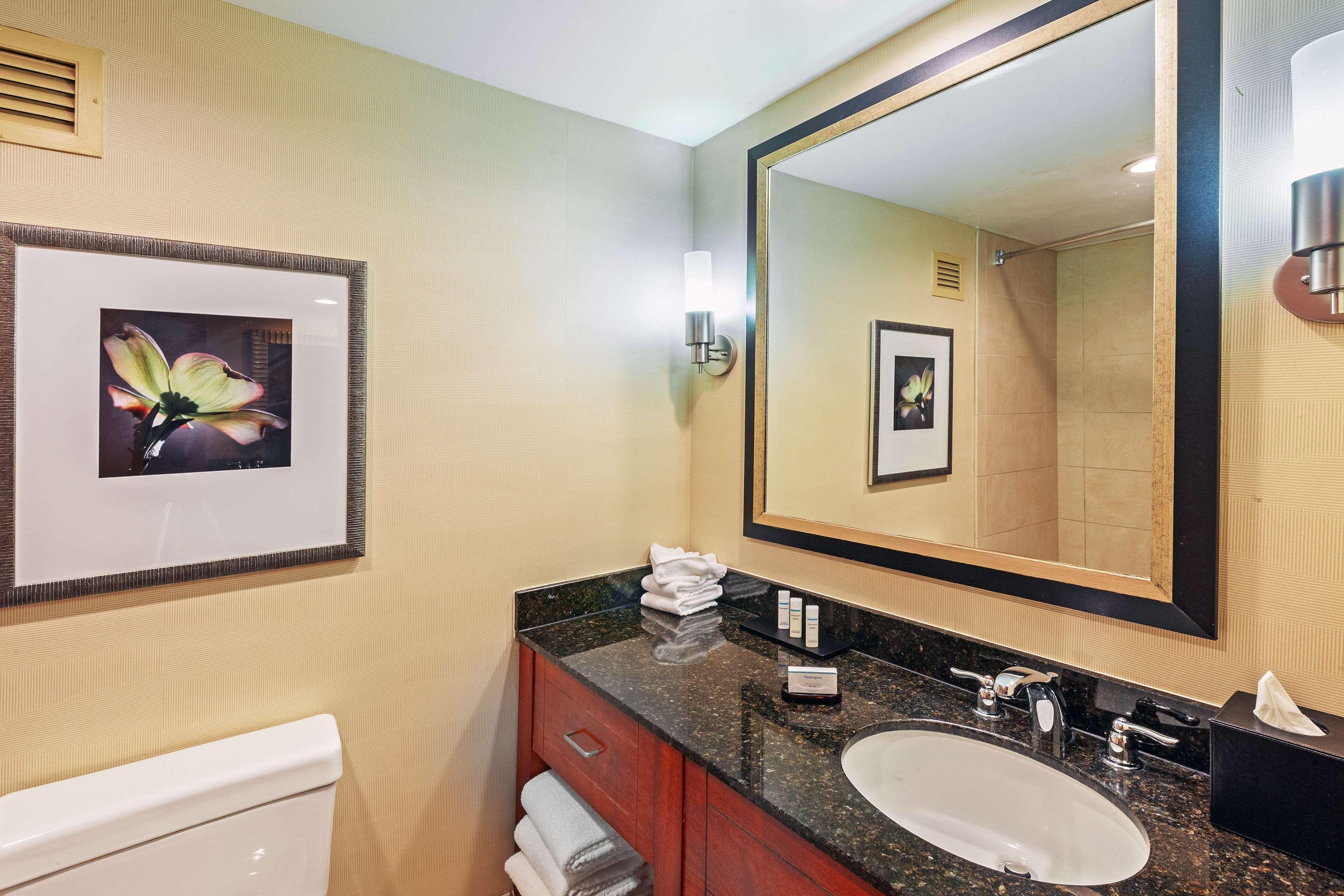 Embassy Suites By Hilton Greensboro Airport Kültér fotó