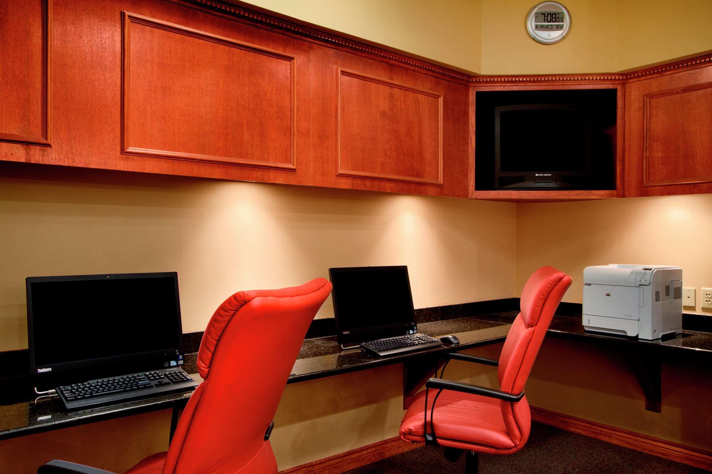 Embassy Suites By Hilton Greensboro Airport Kültér fotó