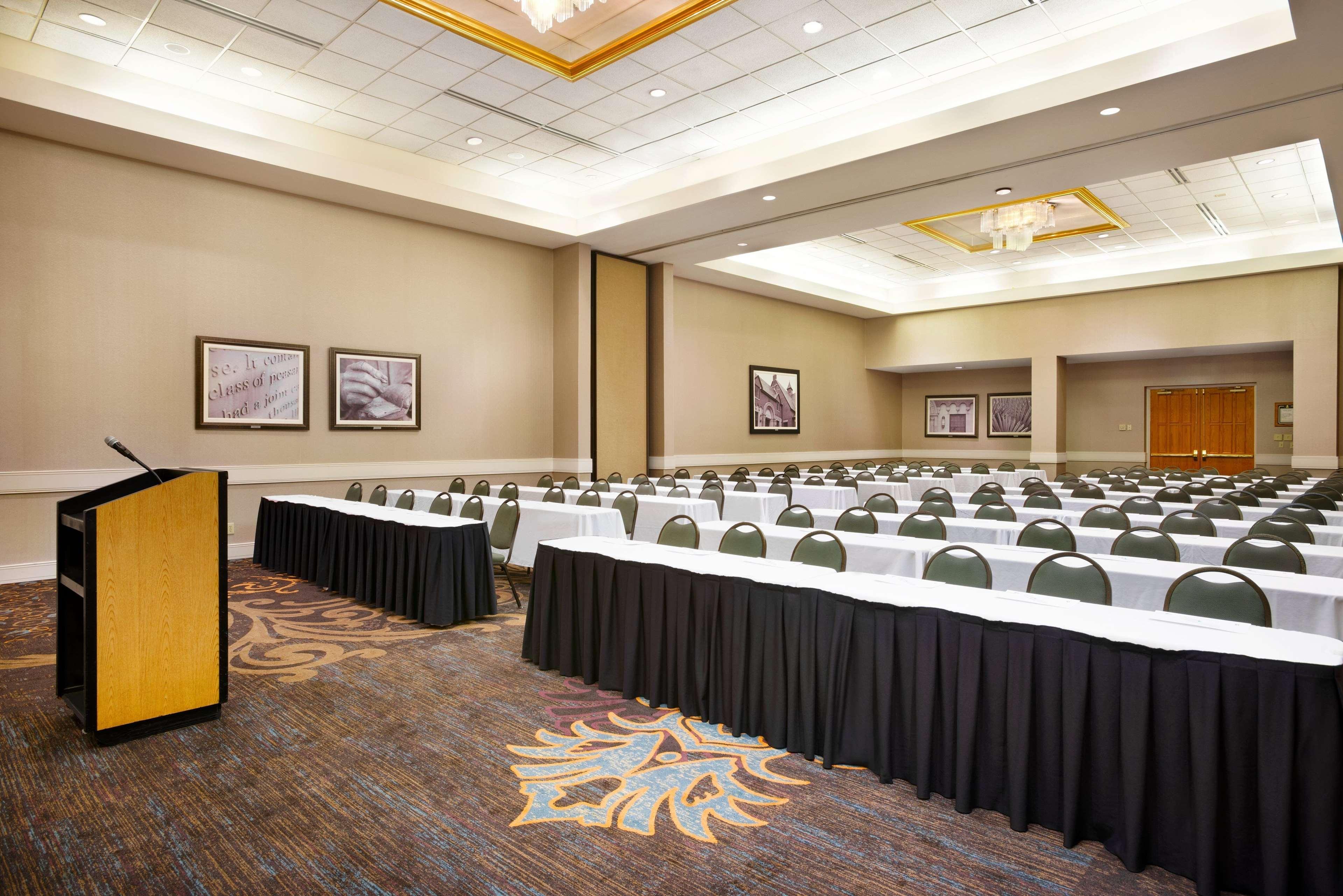 Embassy Suites By Hilton Greensboro Airport Kültér fotó