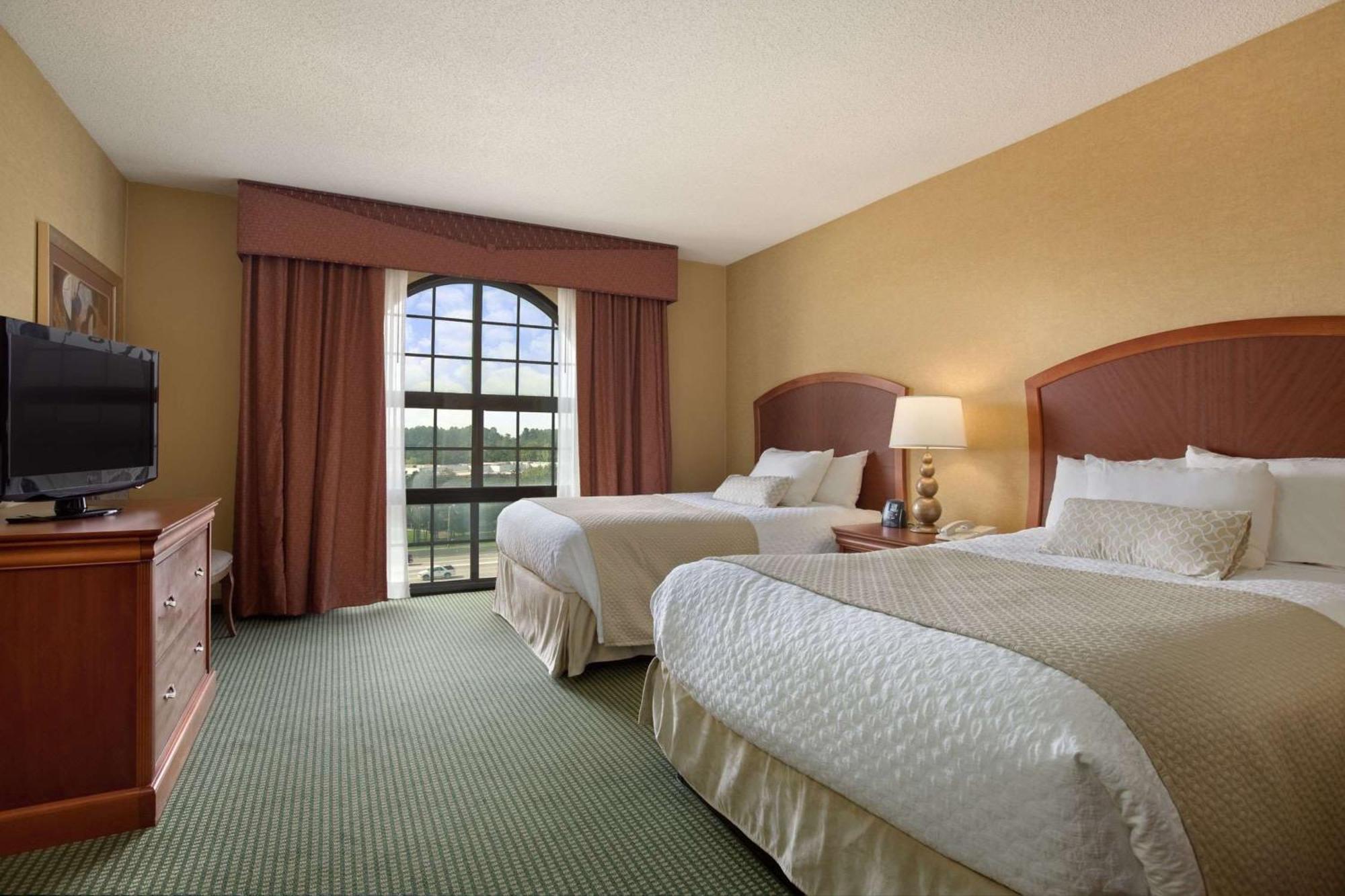 Embassy Suites By Hilton Greensboro Airport Kültér fotó